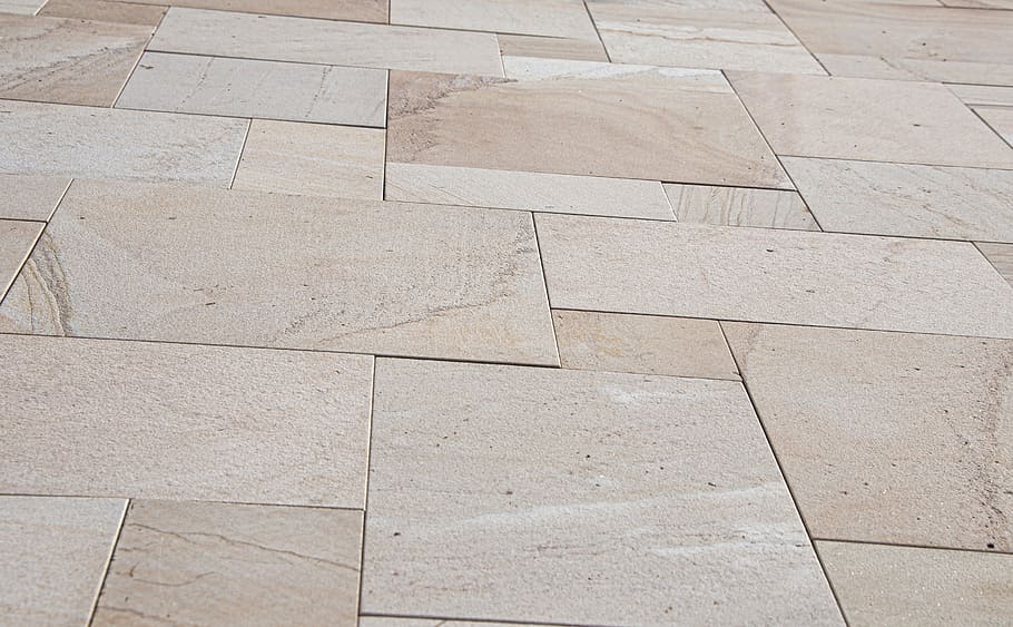 Carrelage grand format réalisé par C2PI