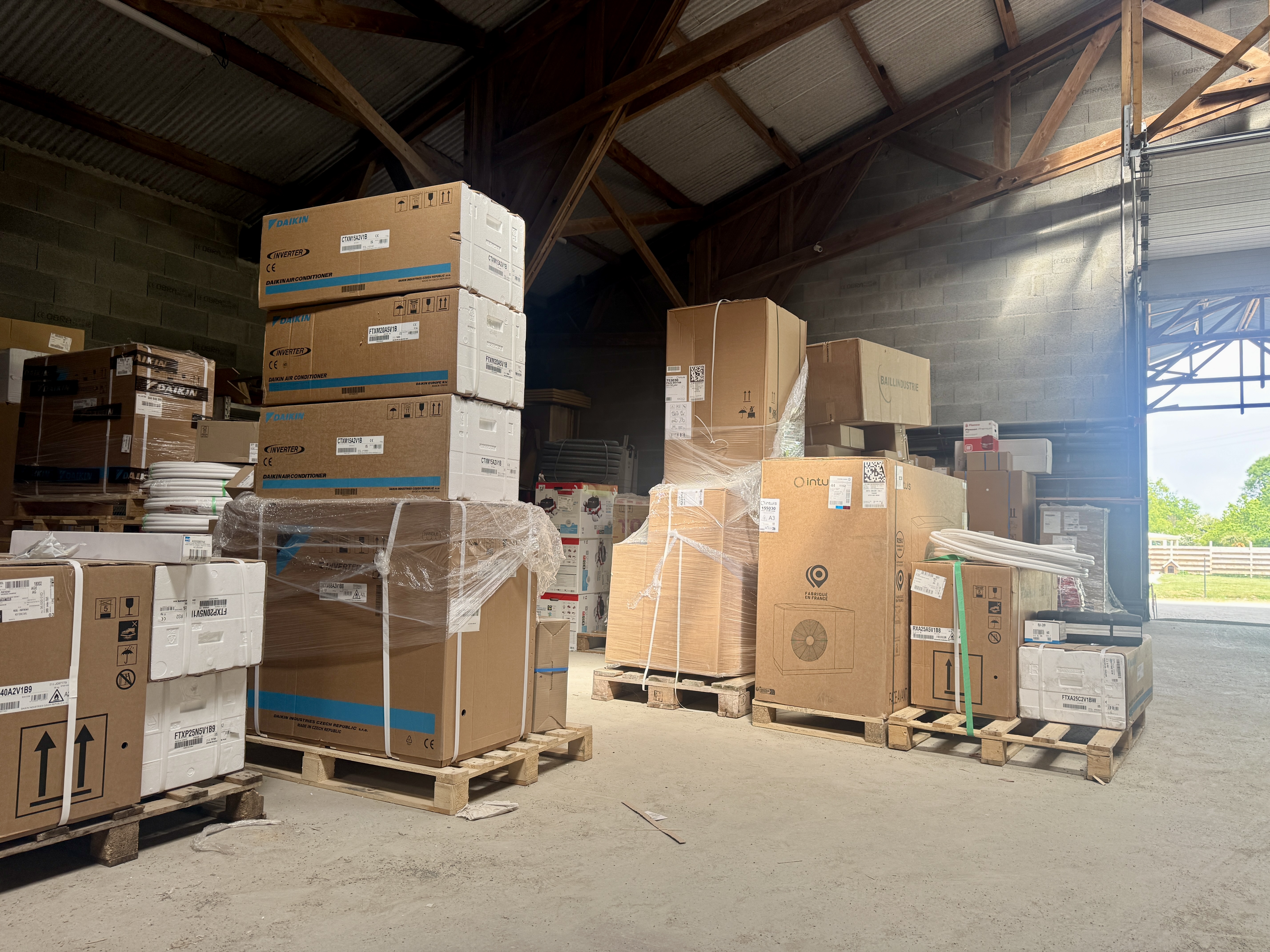 Entrepôt et stockage matériaux C2PI